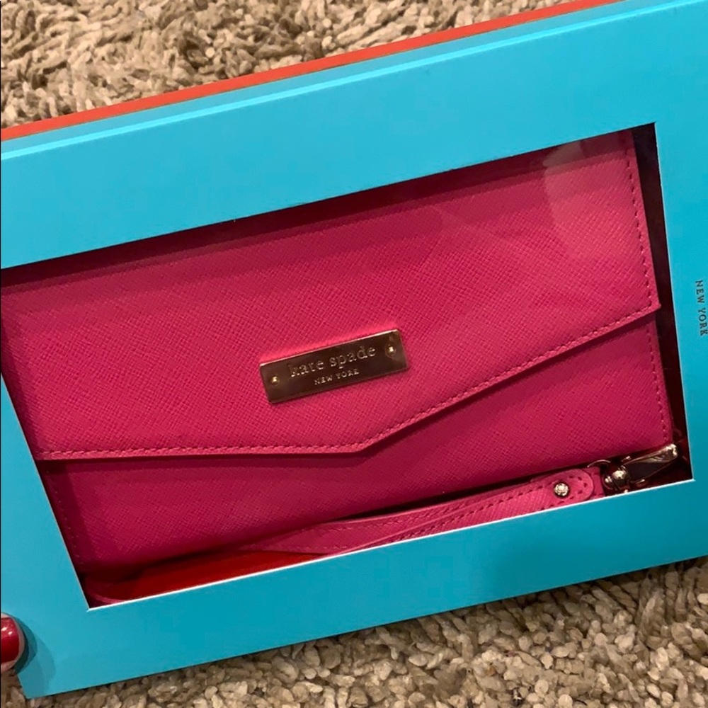 Kate Spade Wristlet and phone case